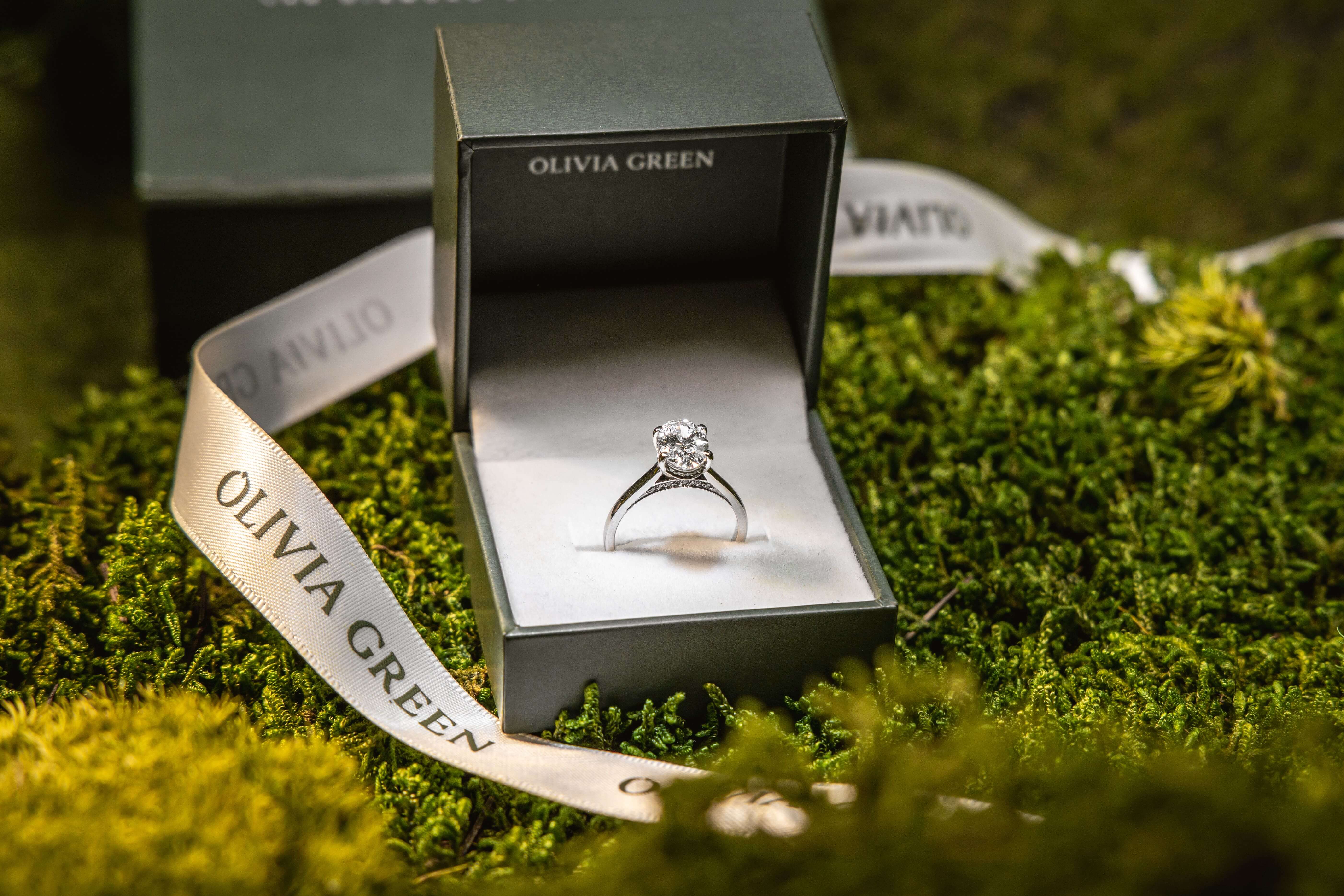 Engraved rings and pendant in a gift box