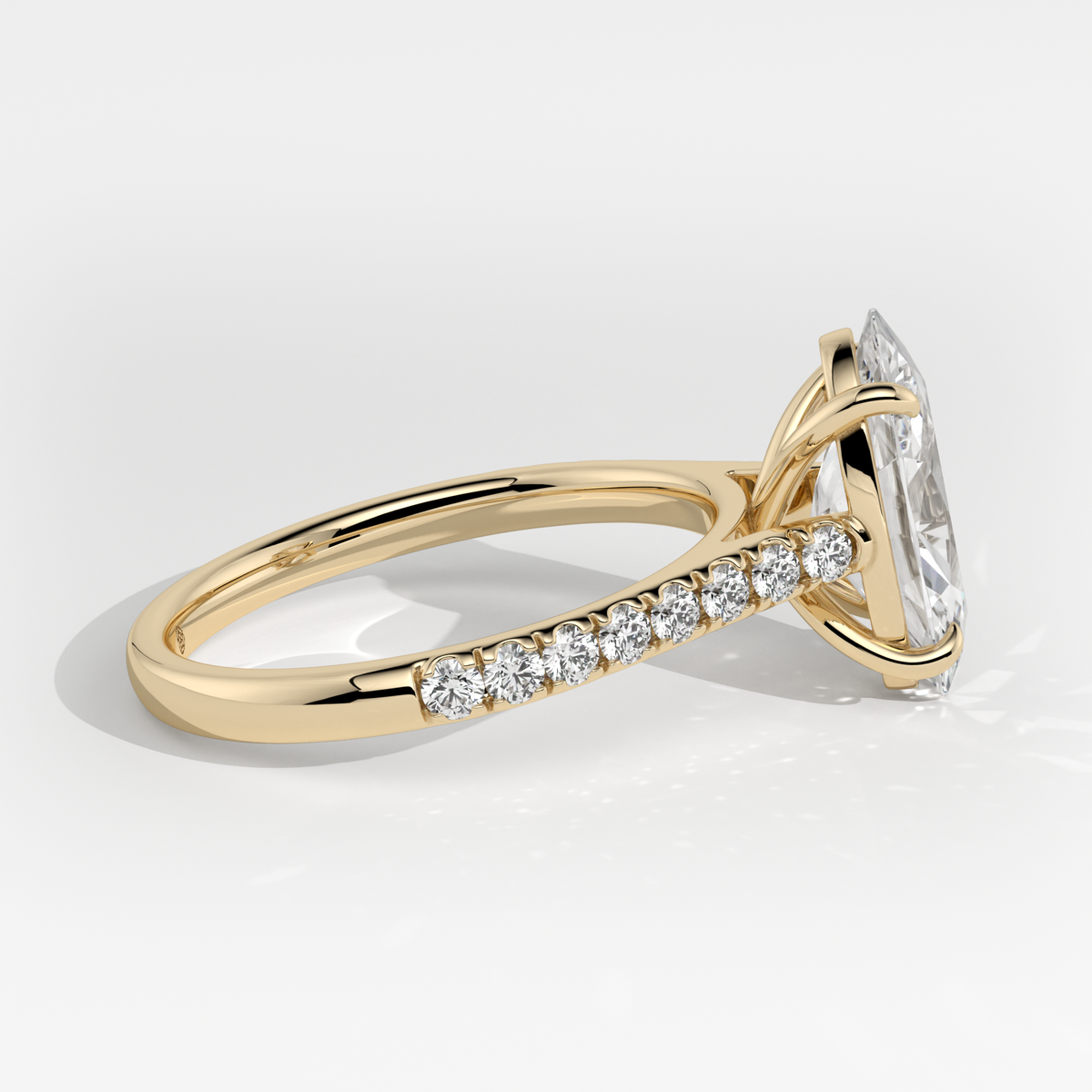 New-Aurora Moval 2ct 18YG
