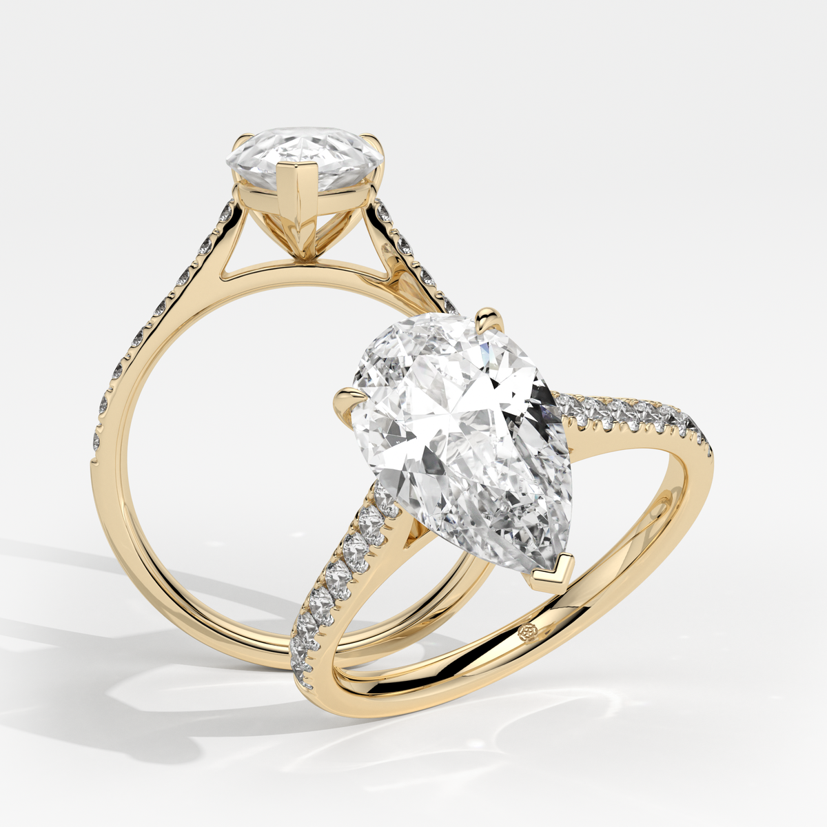 New-Aurora Pear 2ct 18YG