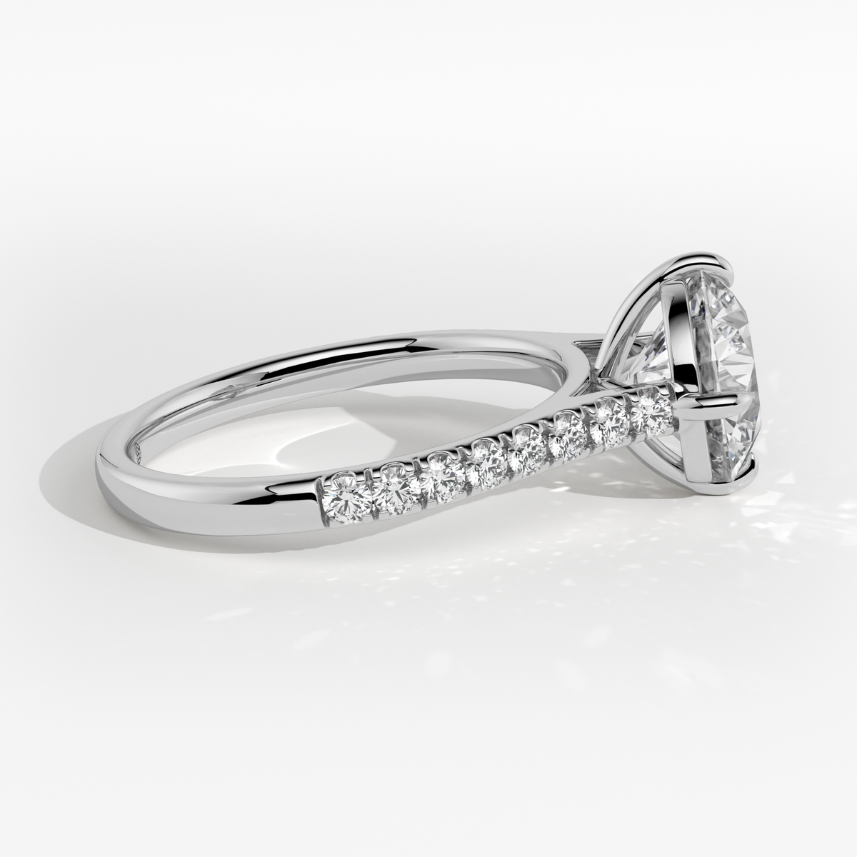 New-Aurora Round Compass 2ct PL