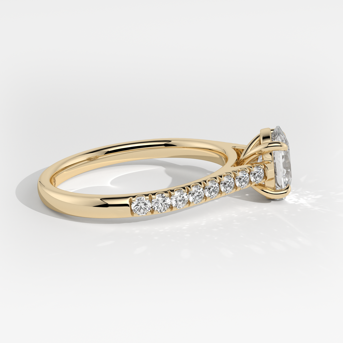 New-Aurora Cushion 1ct 18YG