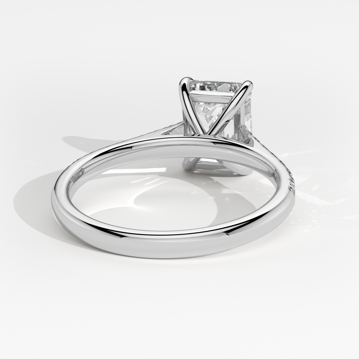 New-Aurora Emerald 2ct PL