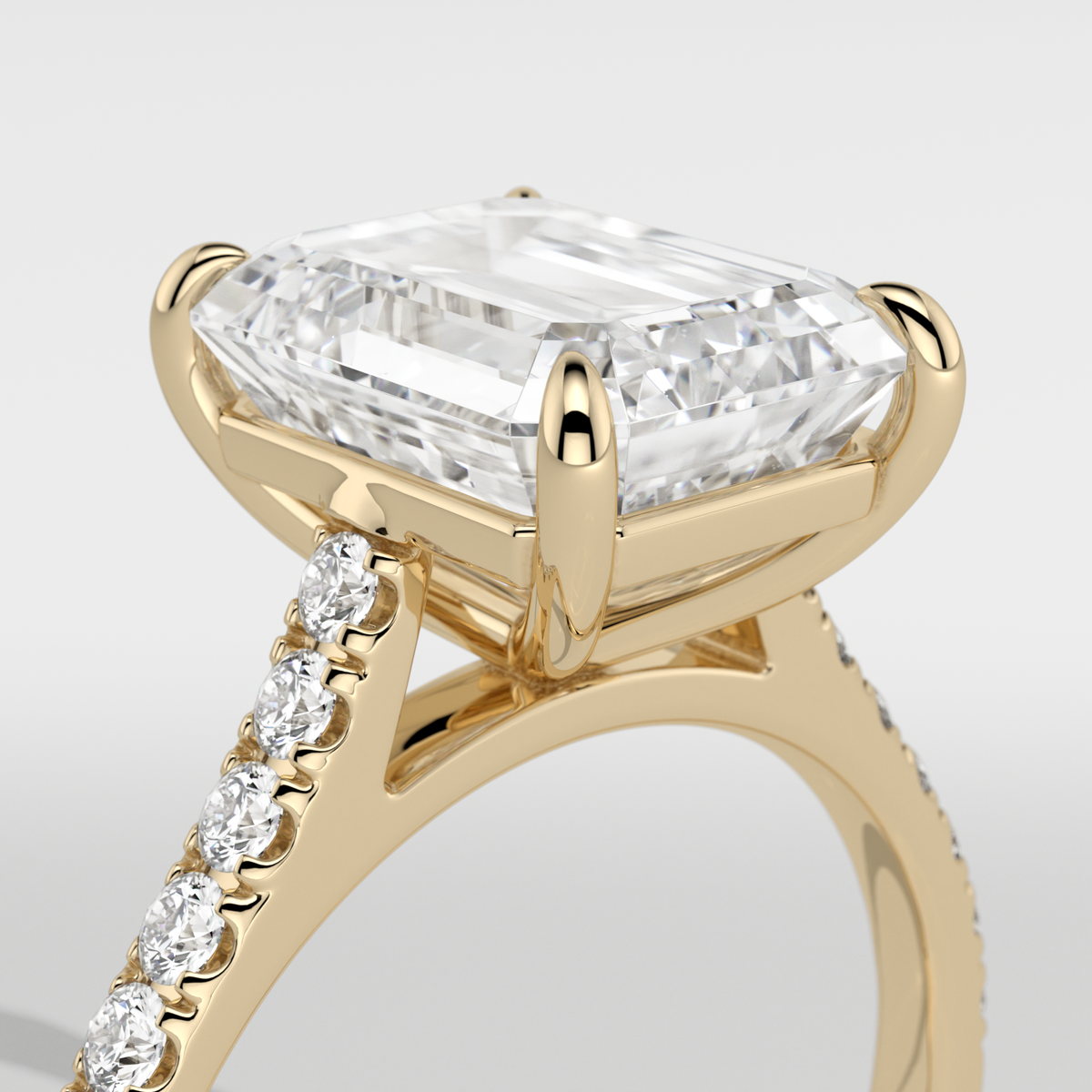 New-Aurora Emerald 3ct 18YG
