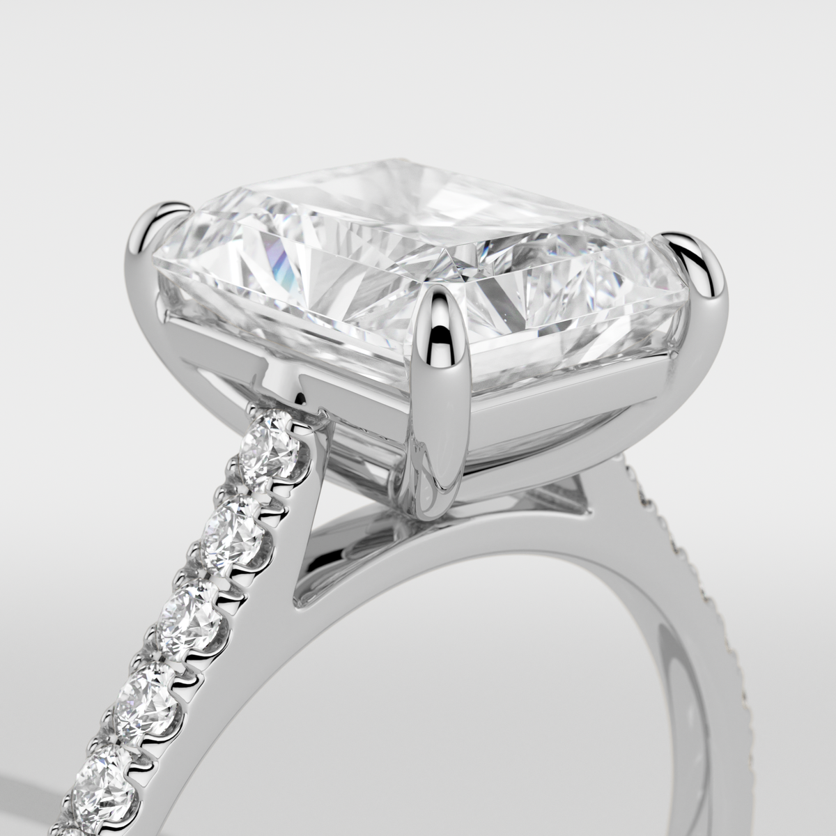 New-Aurora Radiant 3ct PL