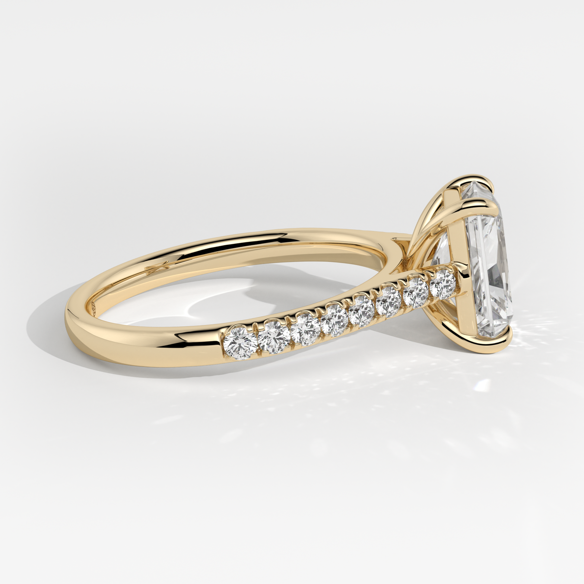 New-Aurora Radiant 2ct 18YG