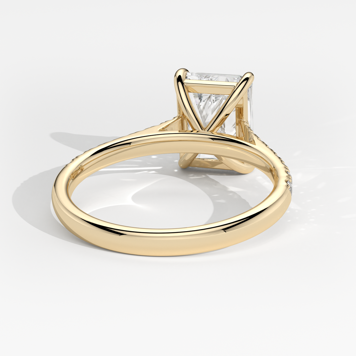 New-Aurora Radiant 3ct 18YG