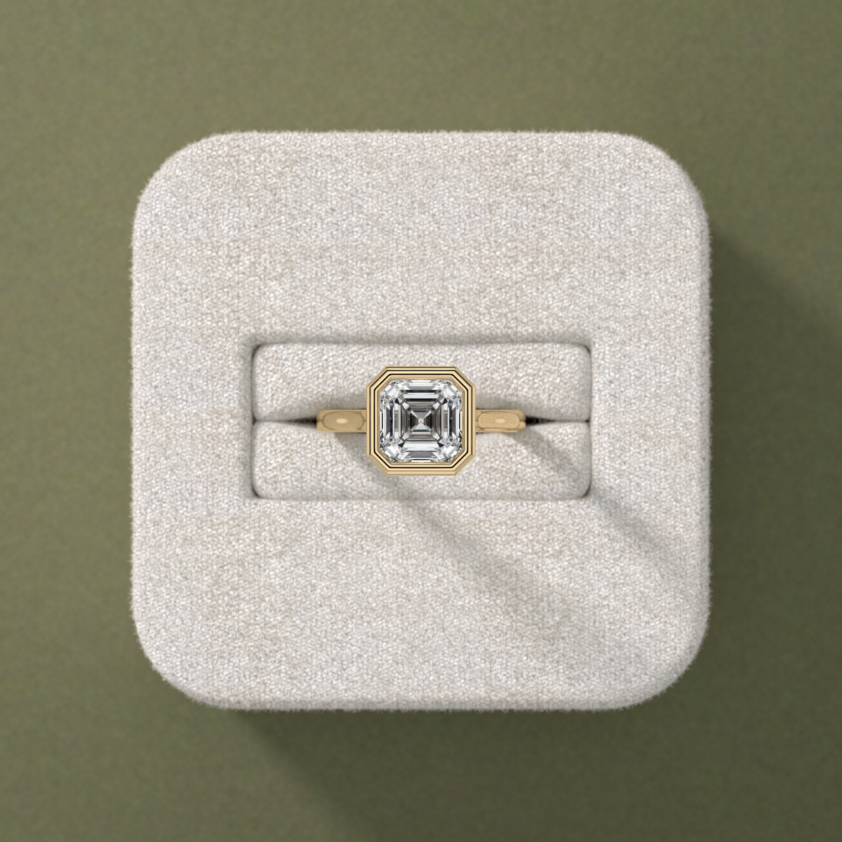 New-Bezel Asscher 2ct 18YG