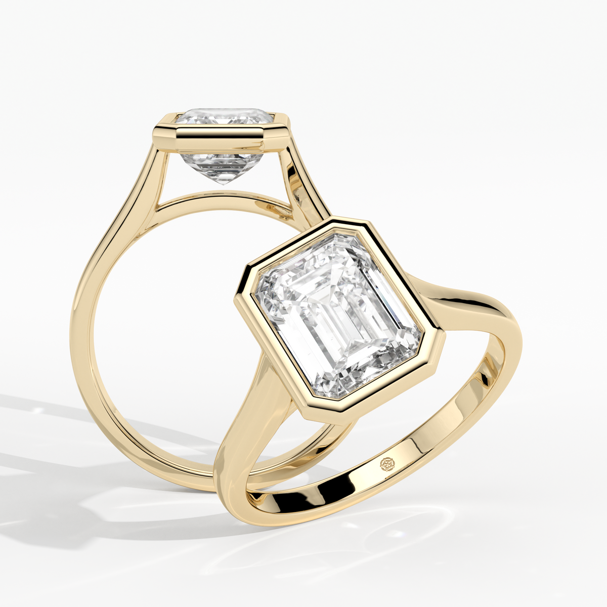 New-Bezel Emerald 2ct 18YG