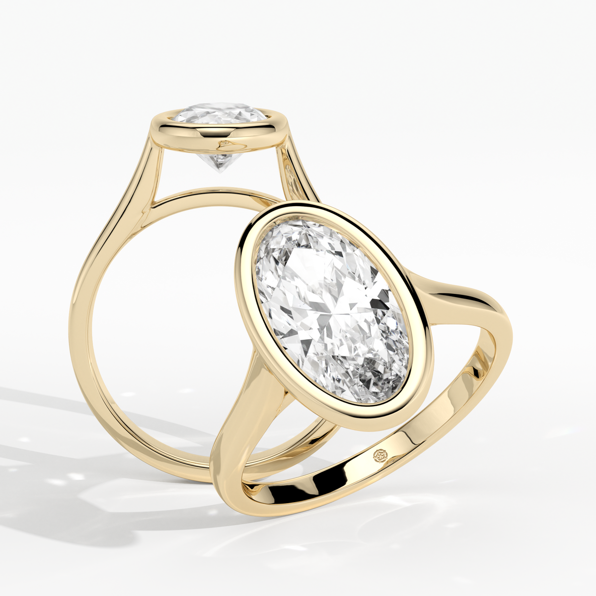New-Bezel Moval 2ct 18YG
