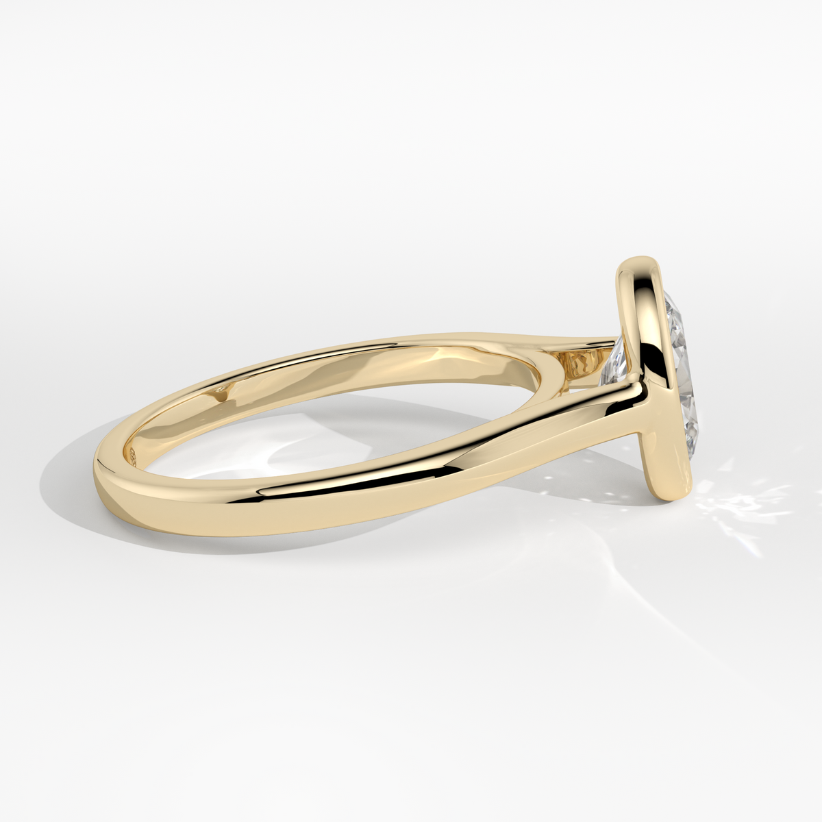 New-Bezel Oval 1ct 18YG
