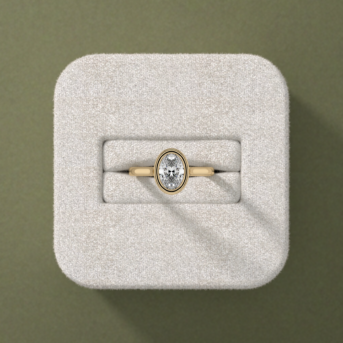 New-Bezel Oval 1ct 18YG
