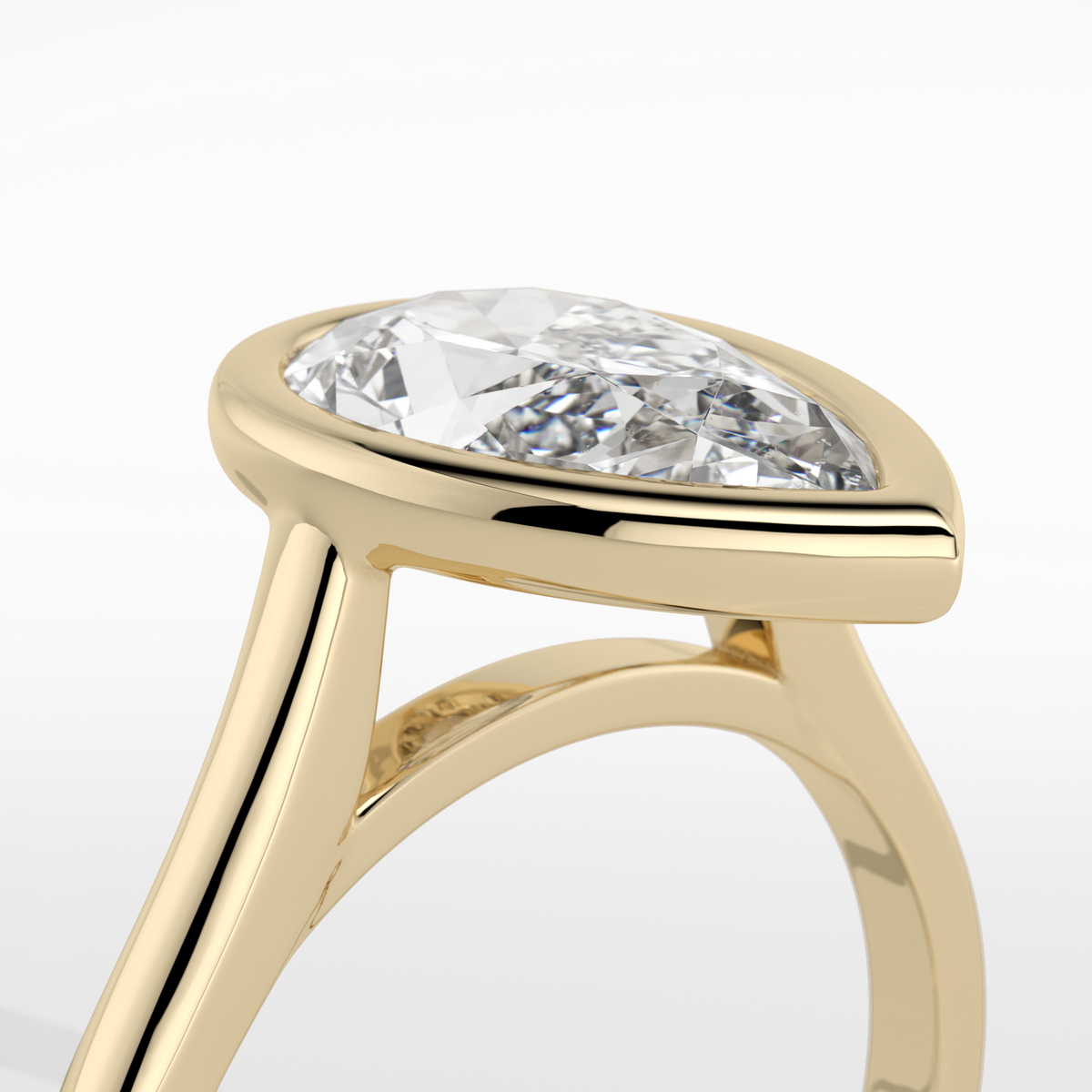 New-Bezel Pear 2ct 18YG