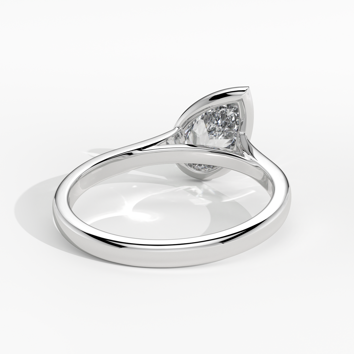 New-Bezel Pear Off 1ct PL
