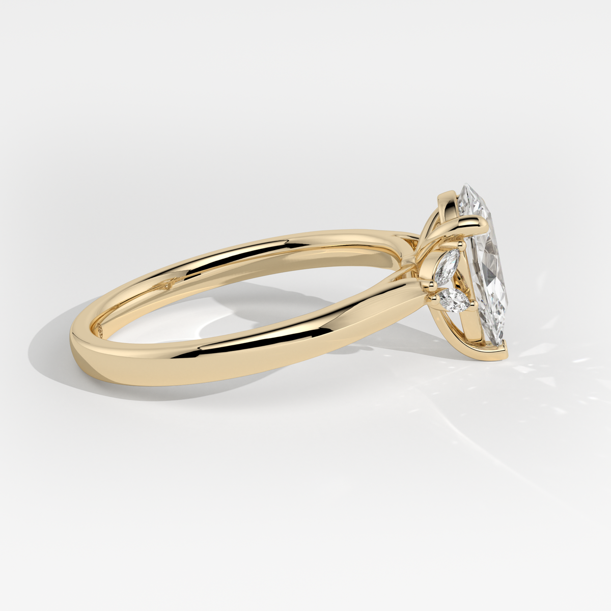 New-Duala Pear 1ct 18YG