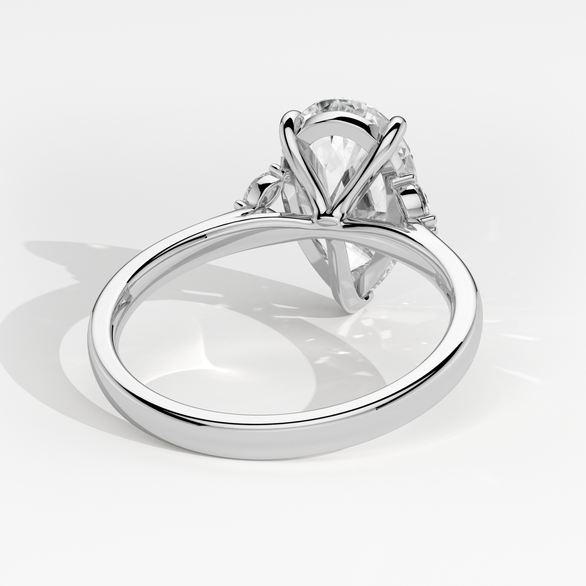 New-Duala Pear 3ct PL