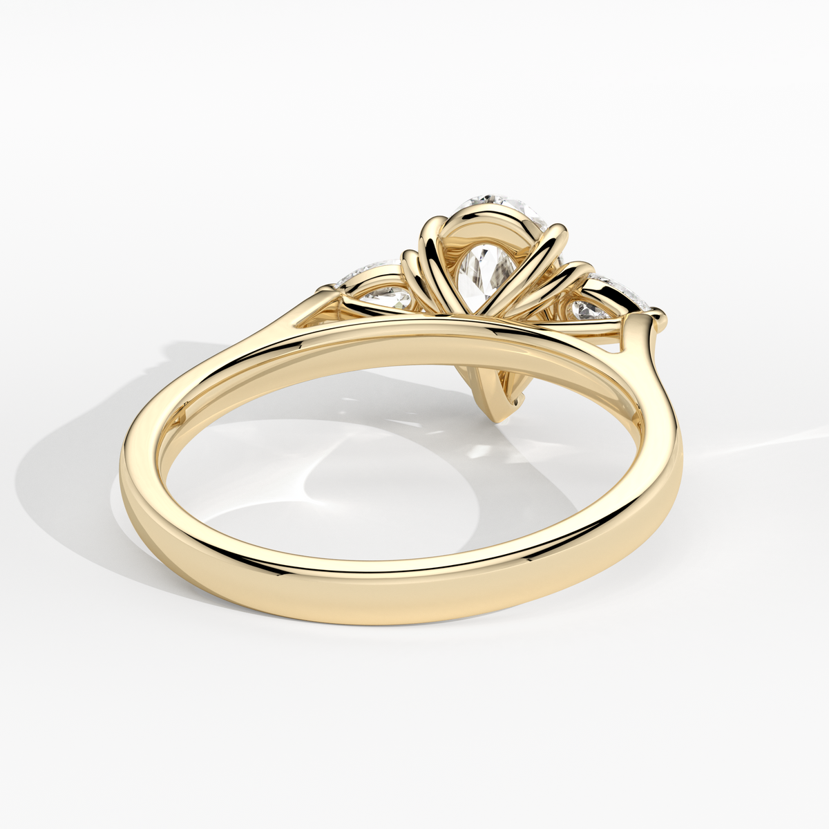 New-Hazel Pear 1ct 18YG