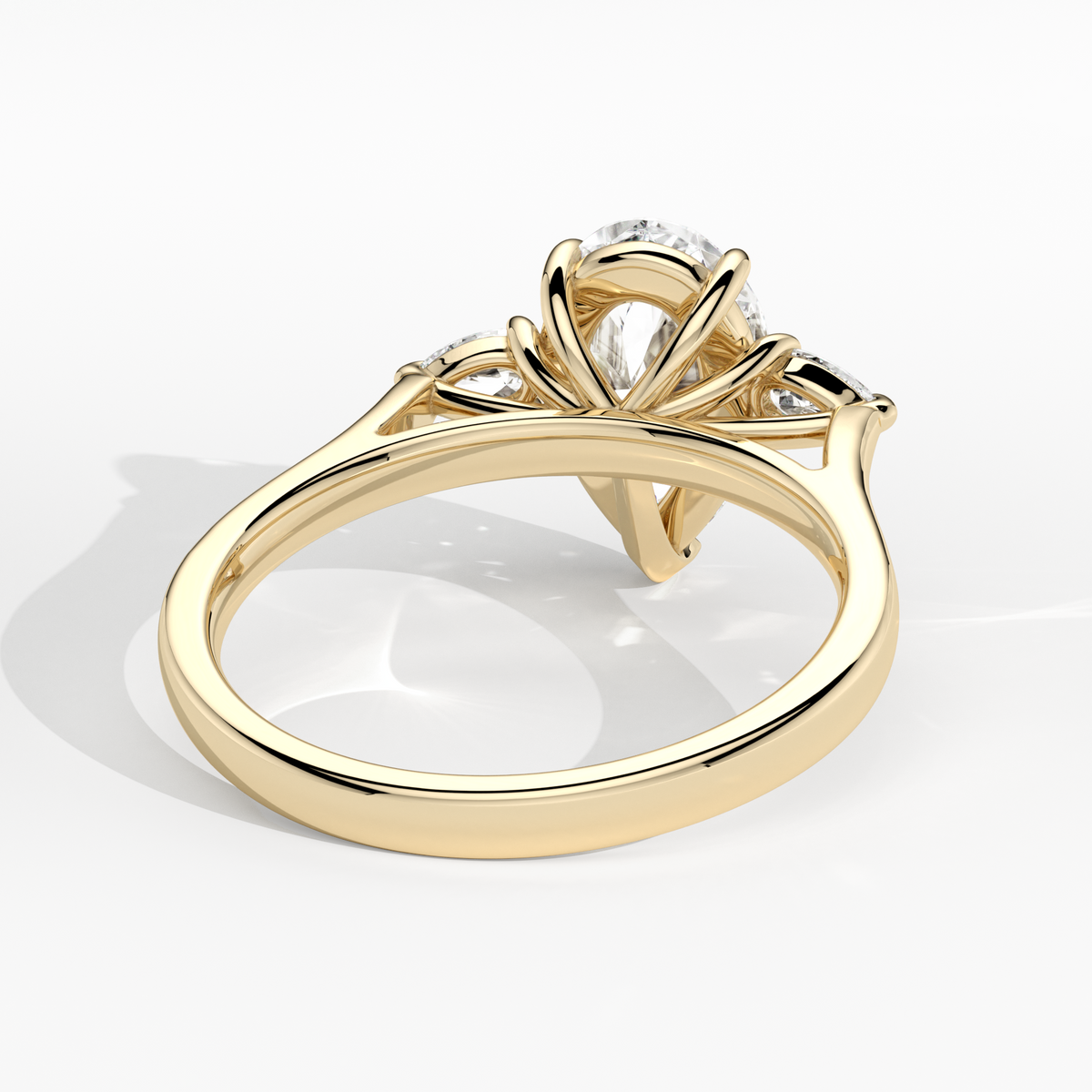 New-Hazel Pear 2ct 18YG