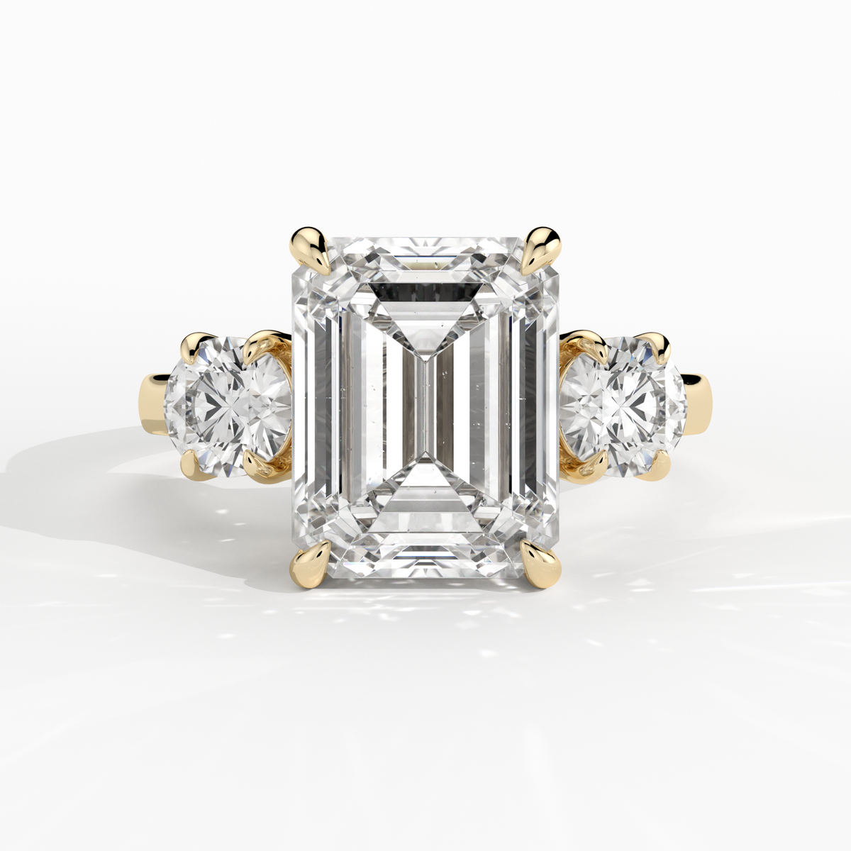 New-Solace Emerald 3ct 18YG