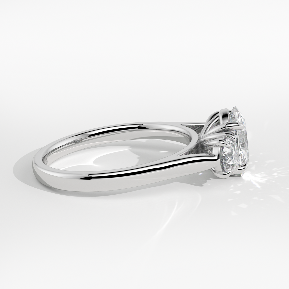 New-Solace Oval 1ct PL