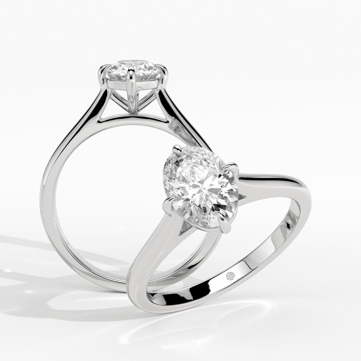 New-Adore Oval 1ct PL Compass
