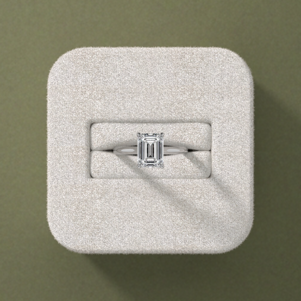 New-Adore Emerald 2ct PL