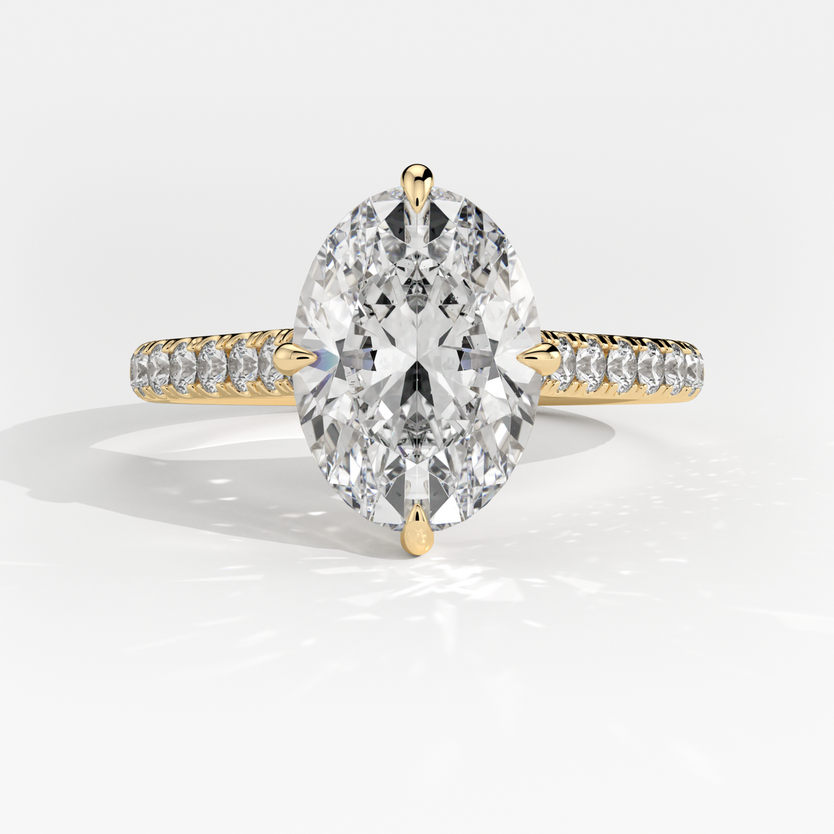 New-Aurora Oval Compass 2ct 18YG