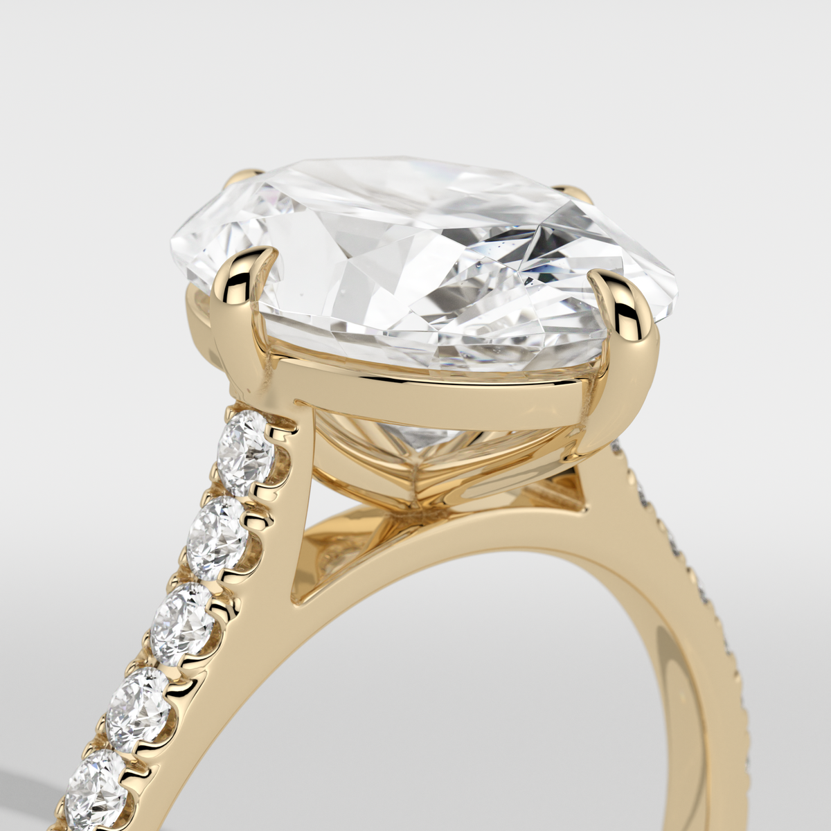 New-Aurora Oval Compass 3ct 18YG