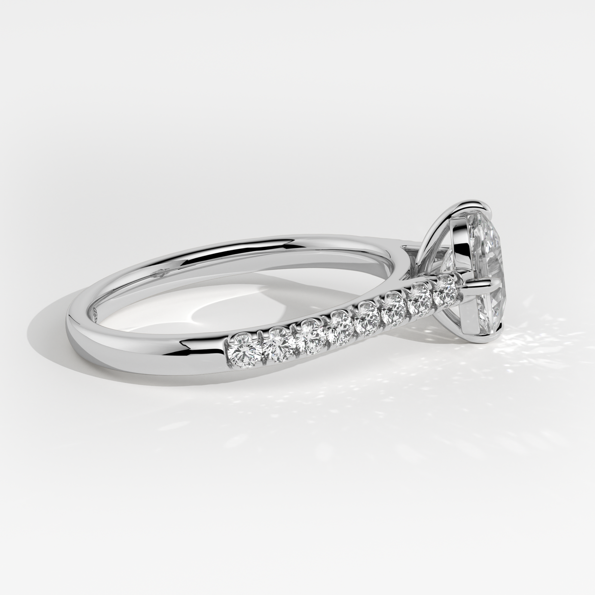New-Aurora Cushion Compass 1ct PL