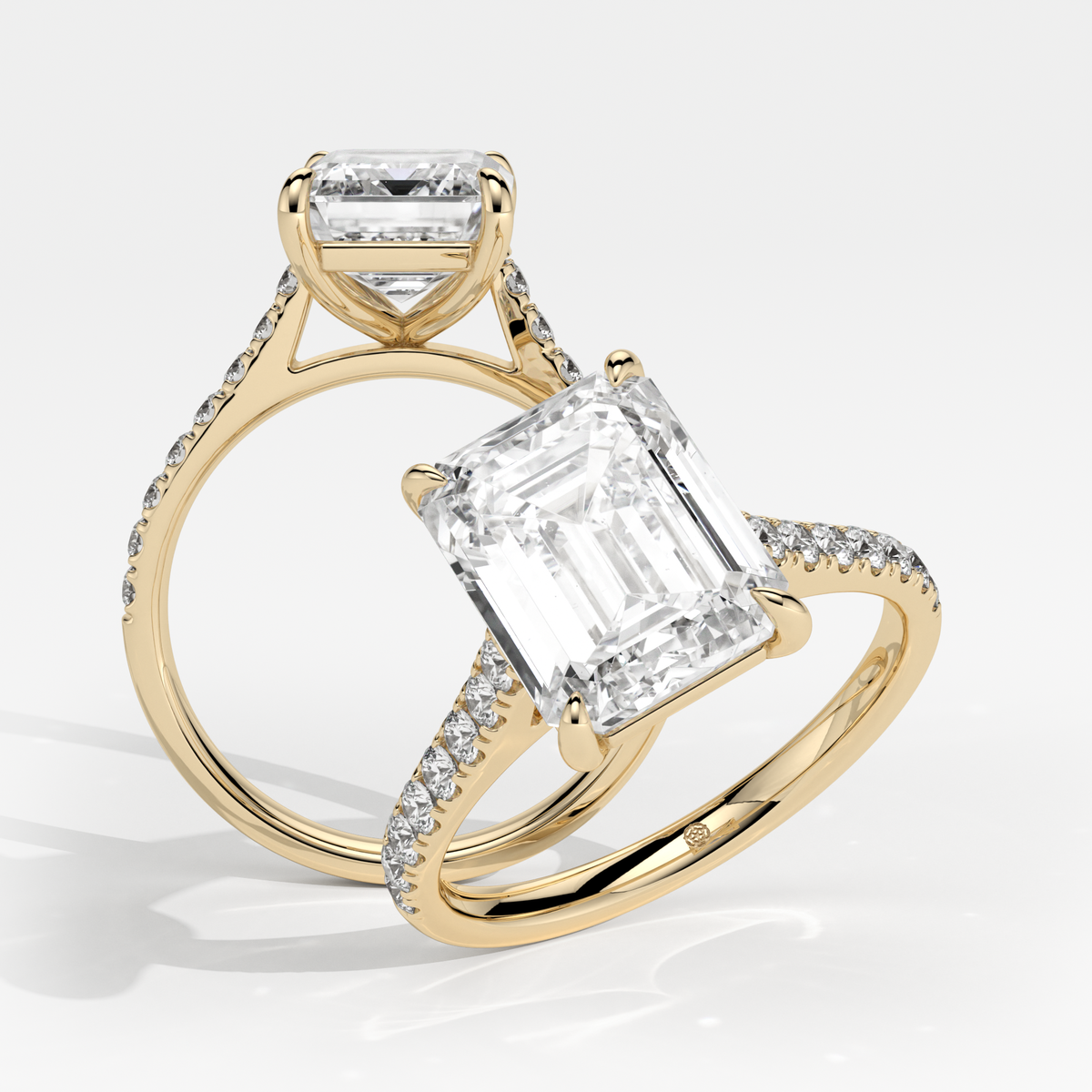 New-Aurora Emerald 3ct 18YG
