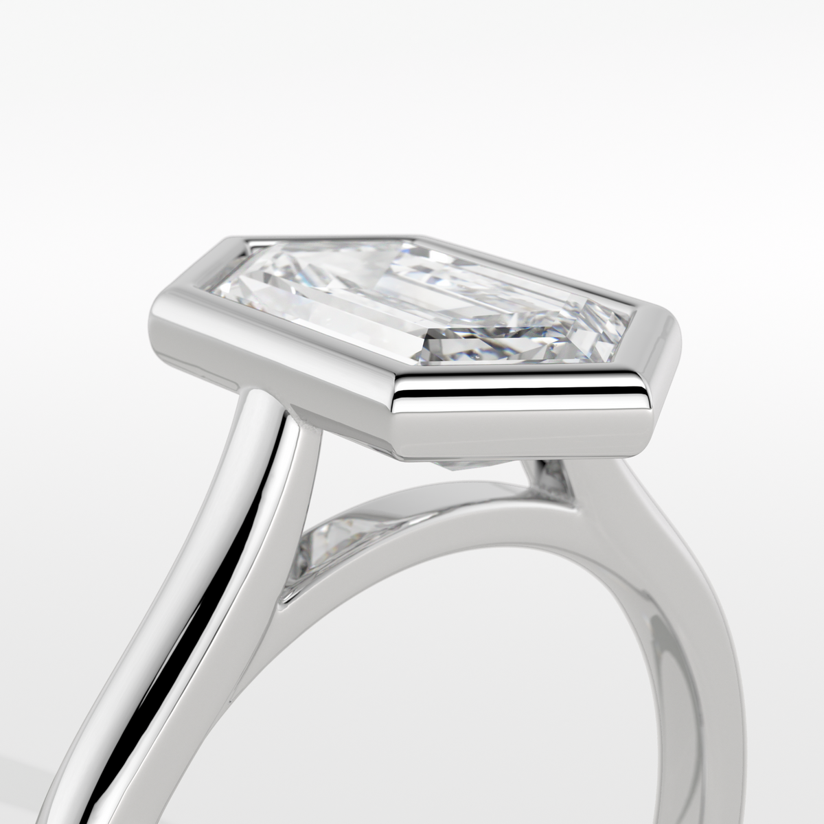 New-Bezel Elongated Hexagon 1.5ct PL