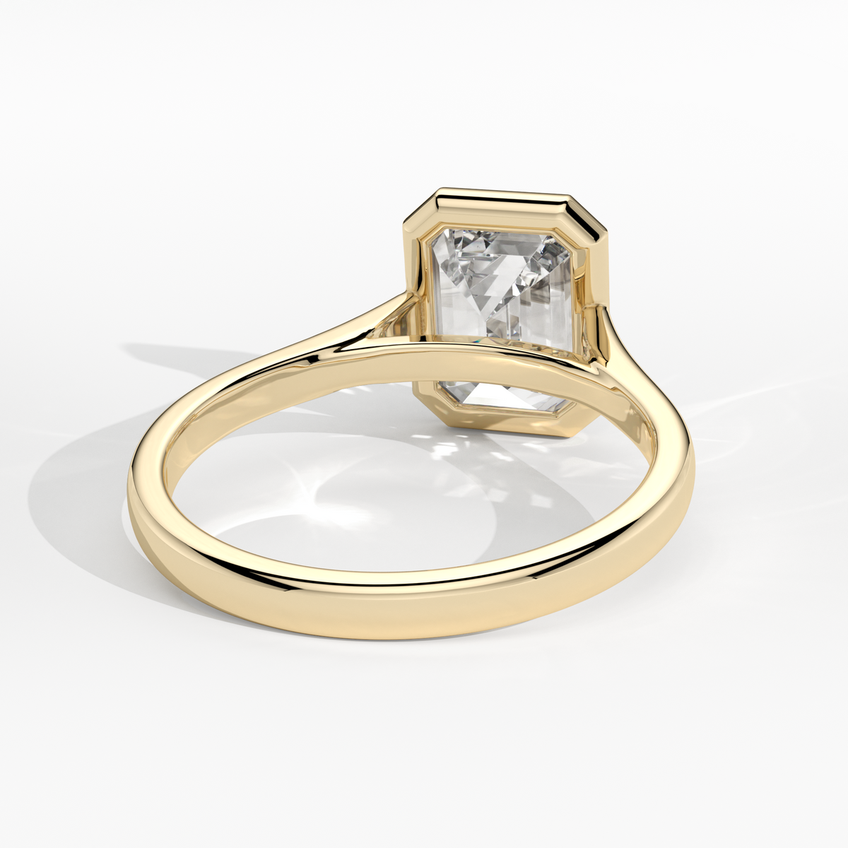 New-Bezel Emerald 2ct 18YG