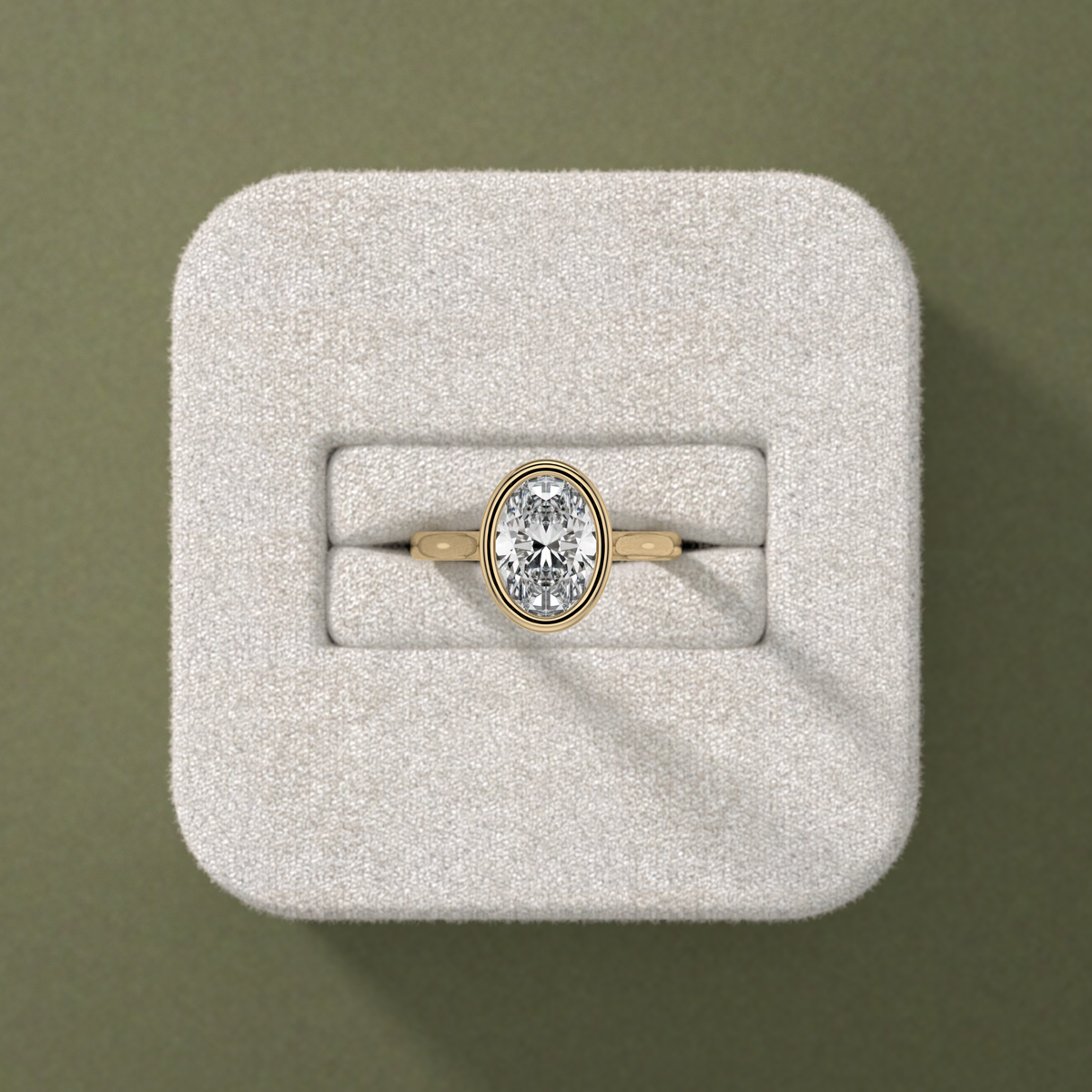 New-Bezel Oval 2ct 18YG