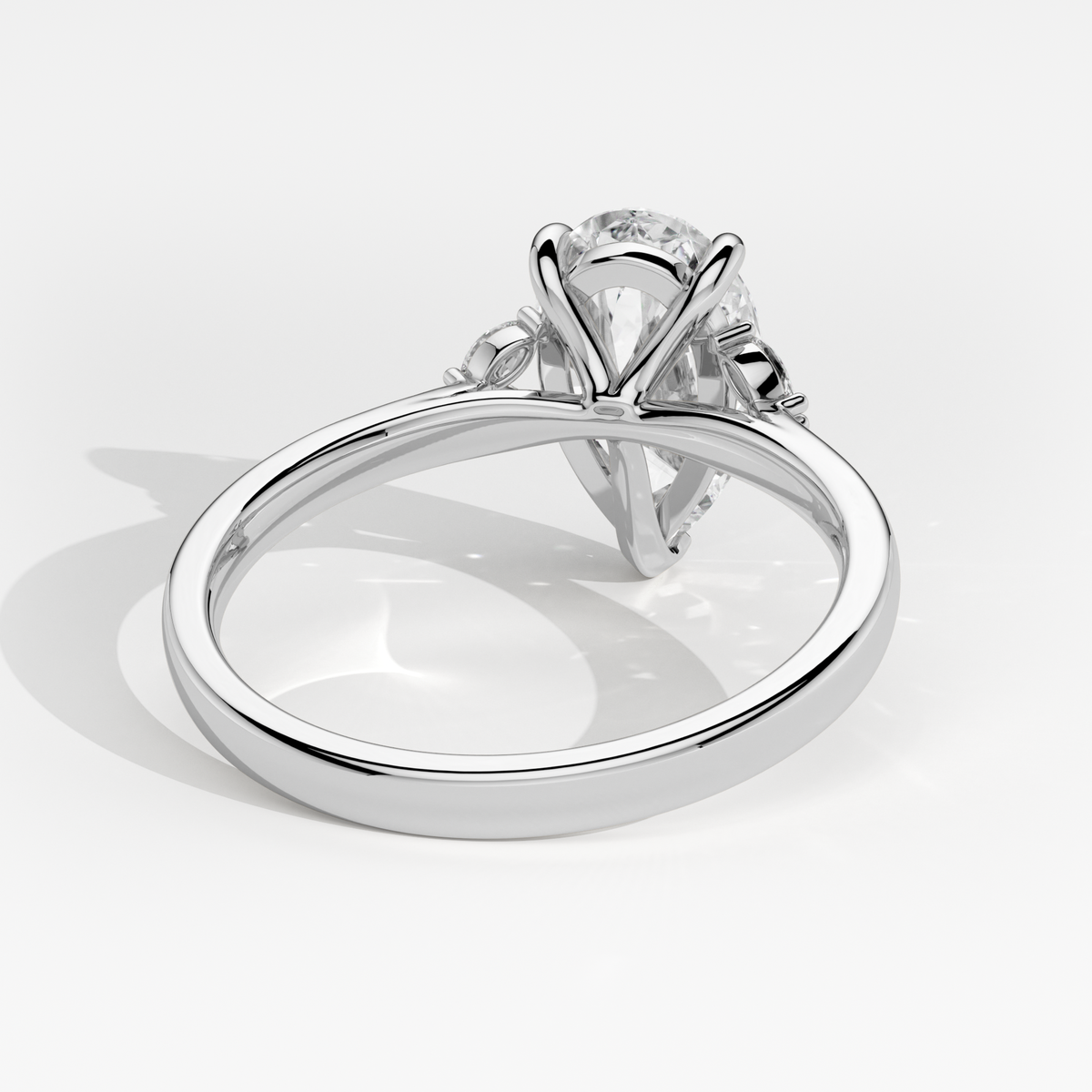 New-Duala Pear 2ct PL