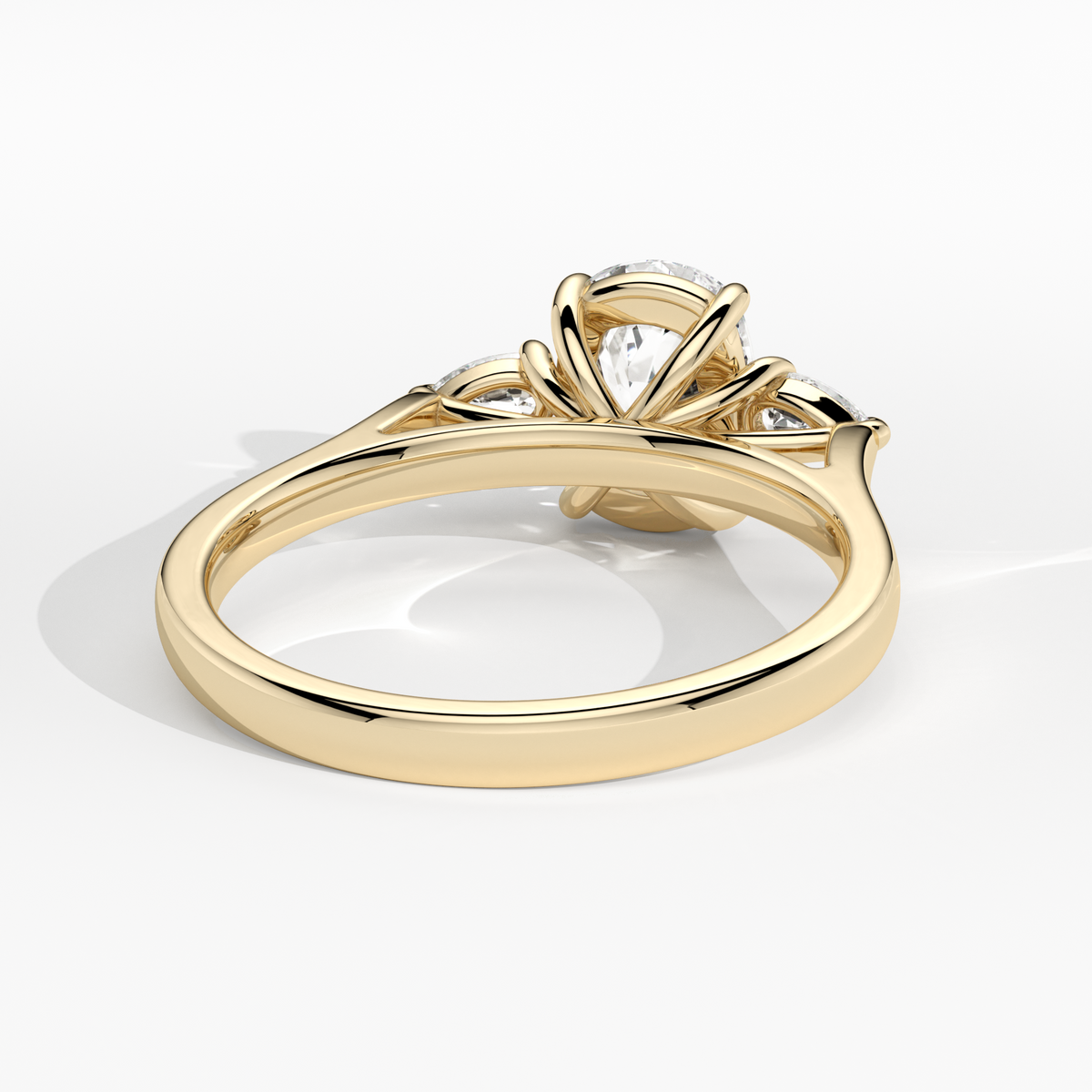 New-Hazel Cushion 2ct 18YG