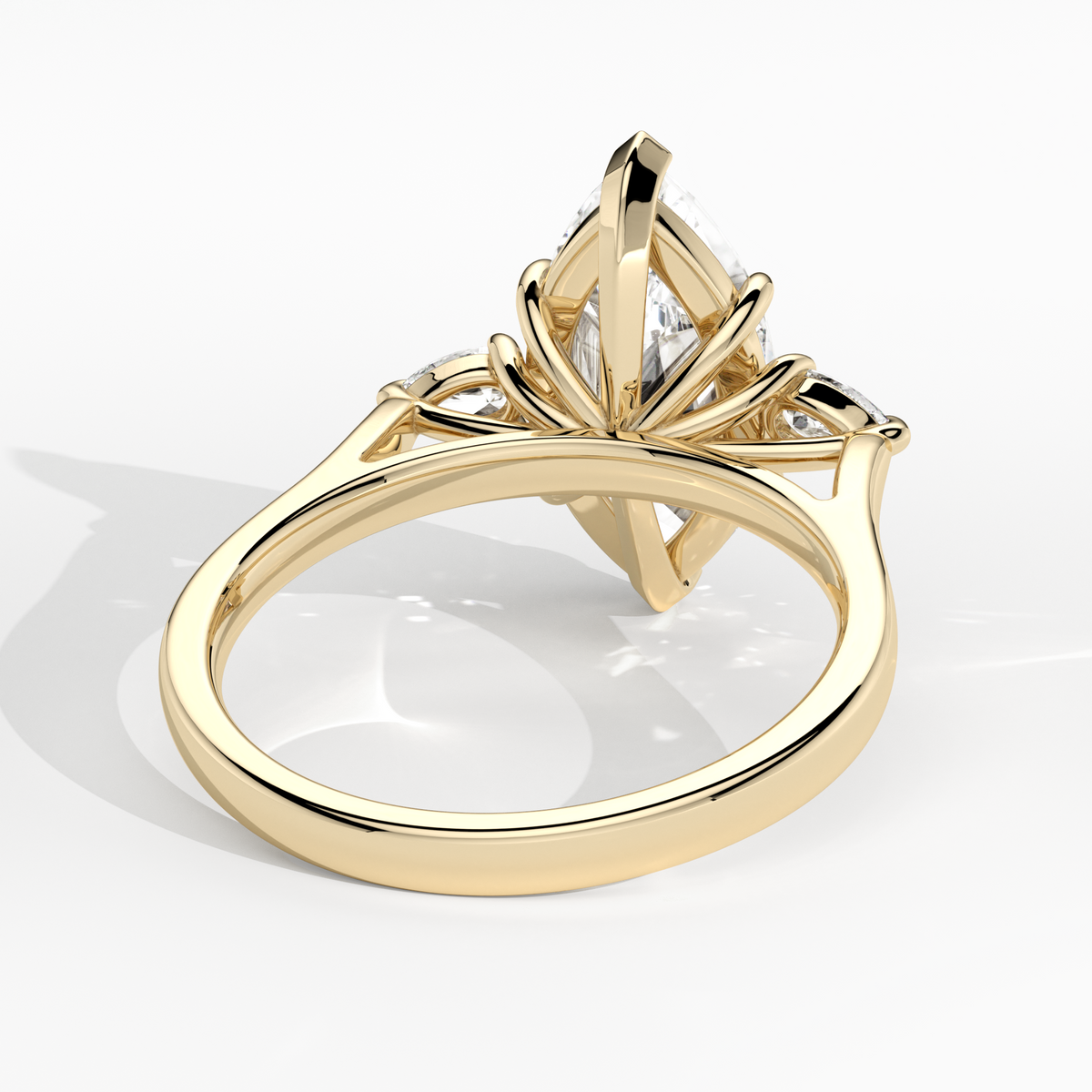 New-Hazel Marqiuse 3ct 18YG