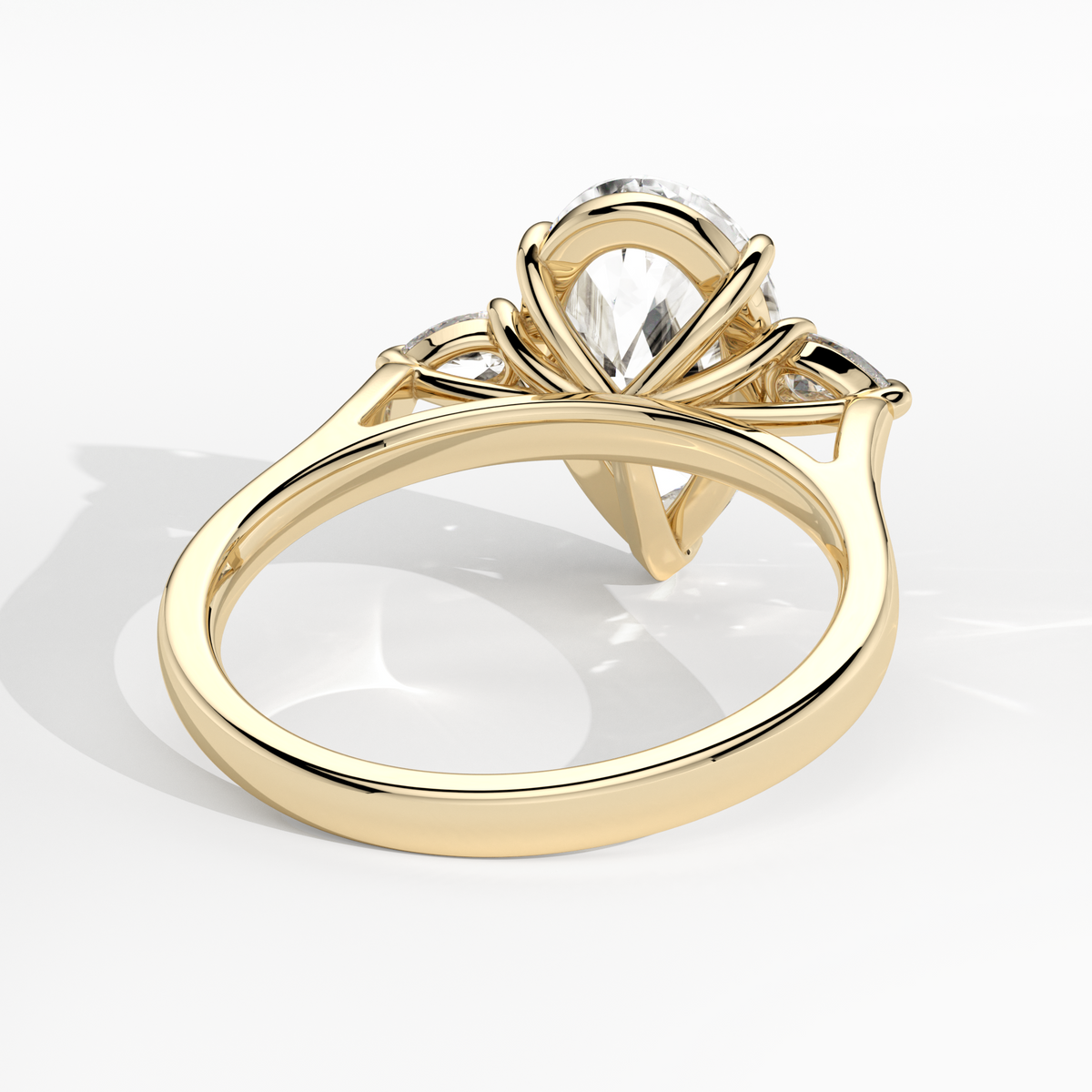 New-Hazel Pear 3ct 18YG