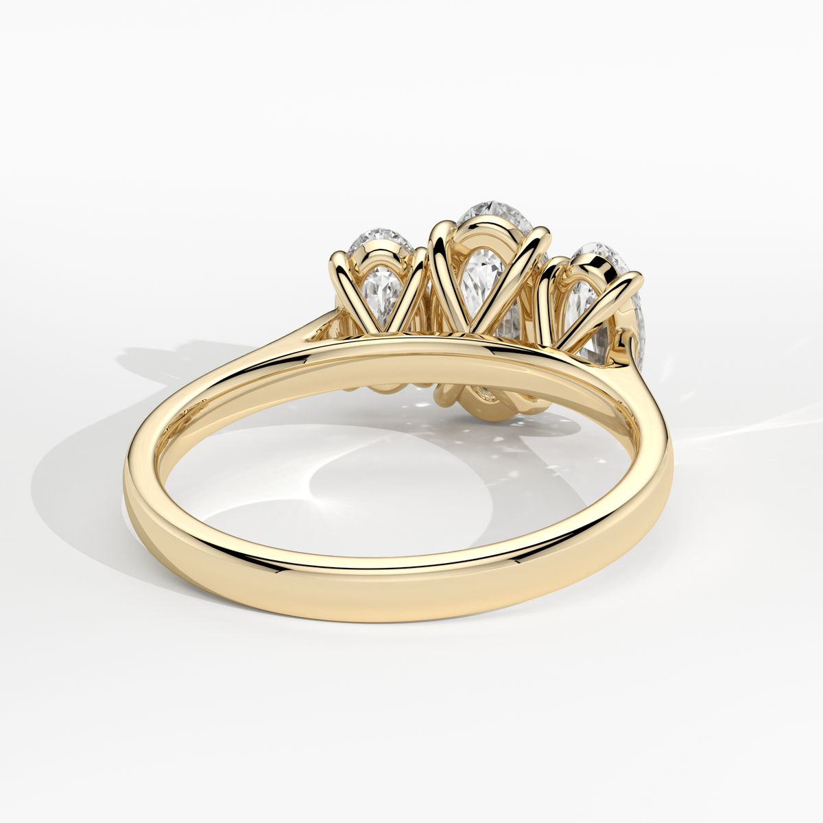 New-Adore Trilogy Moval 1ct 18YG