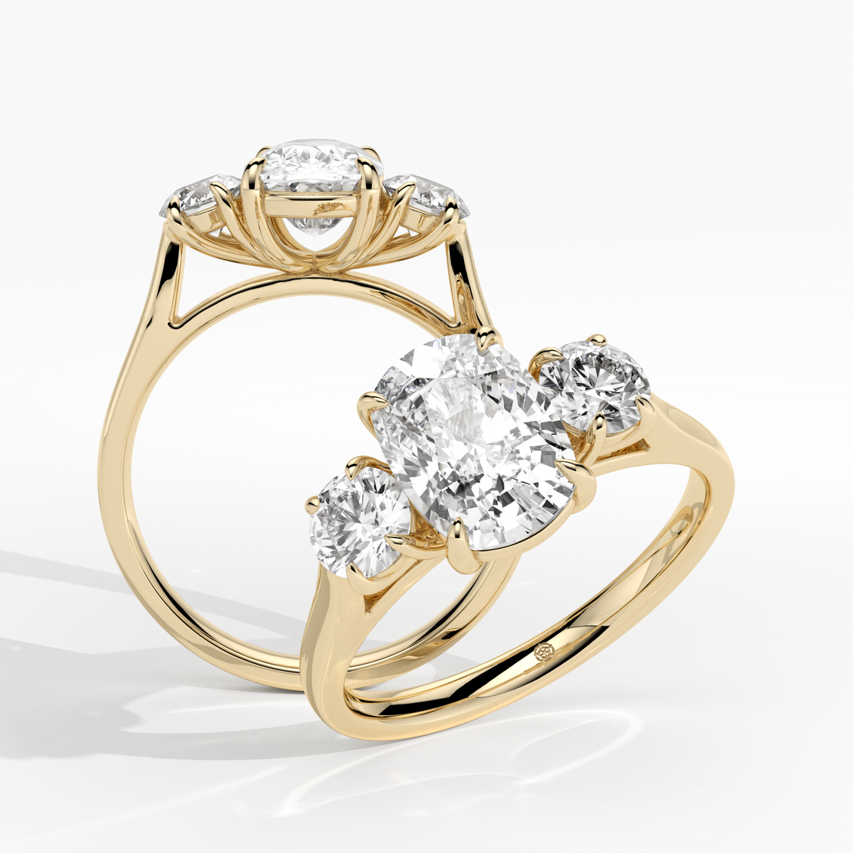 New-Solace Cushion 2ct 18YG