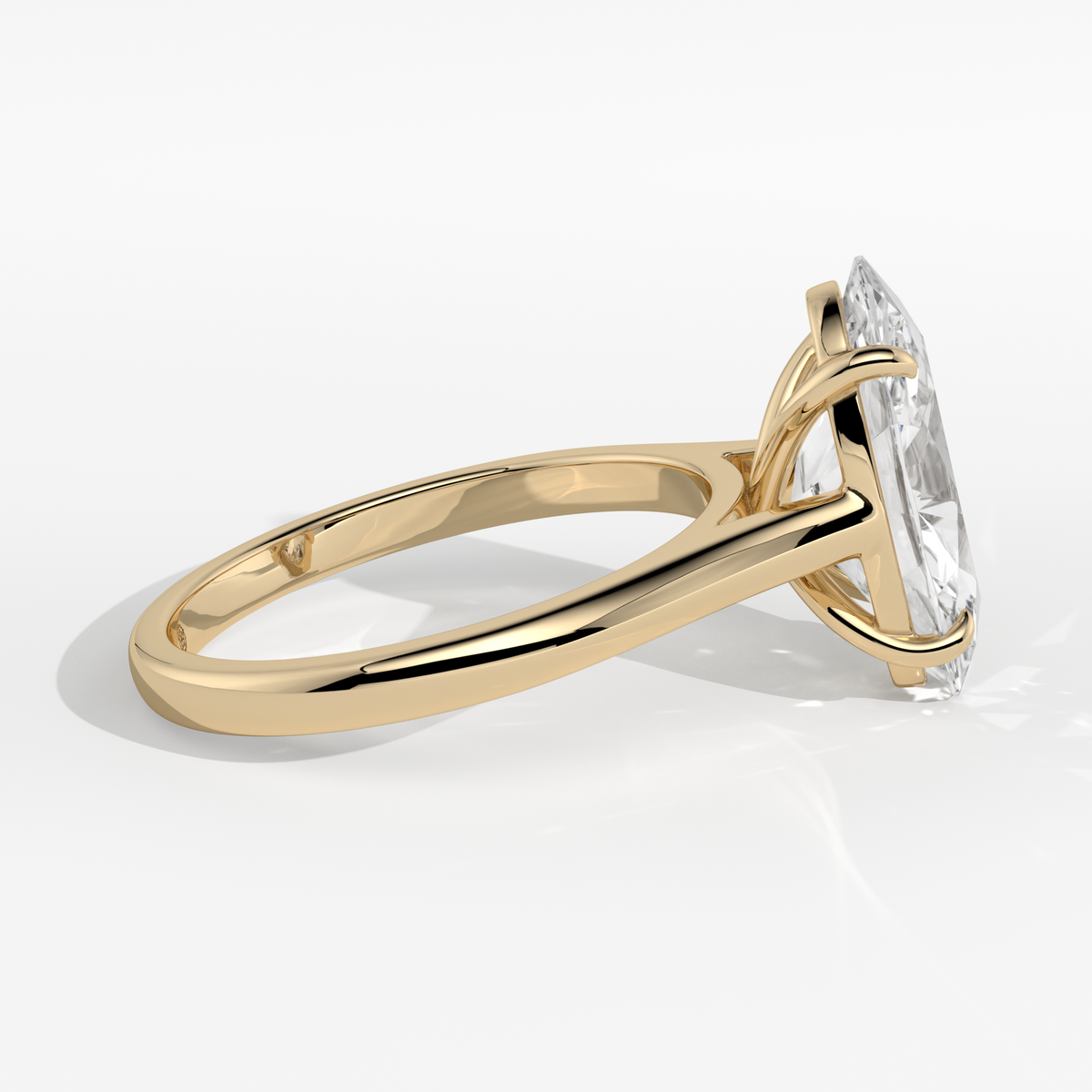 New-Adore Moval 3ct 18YG