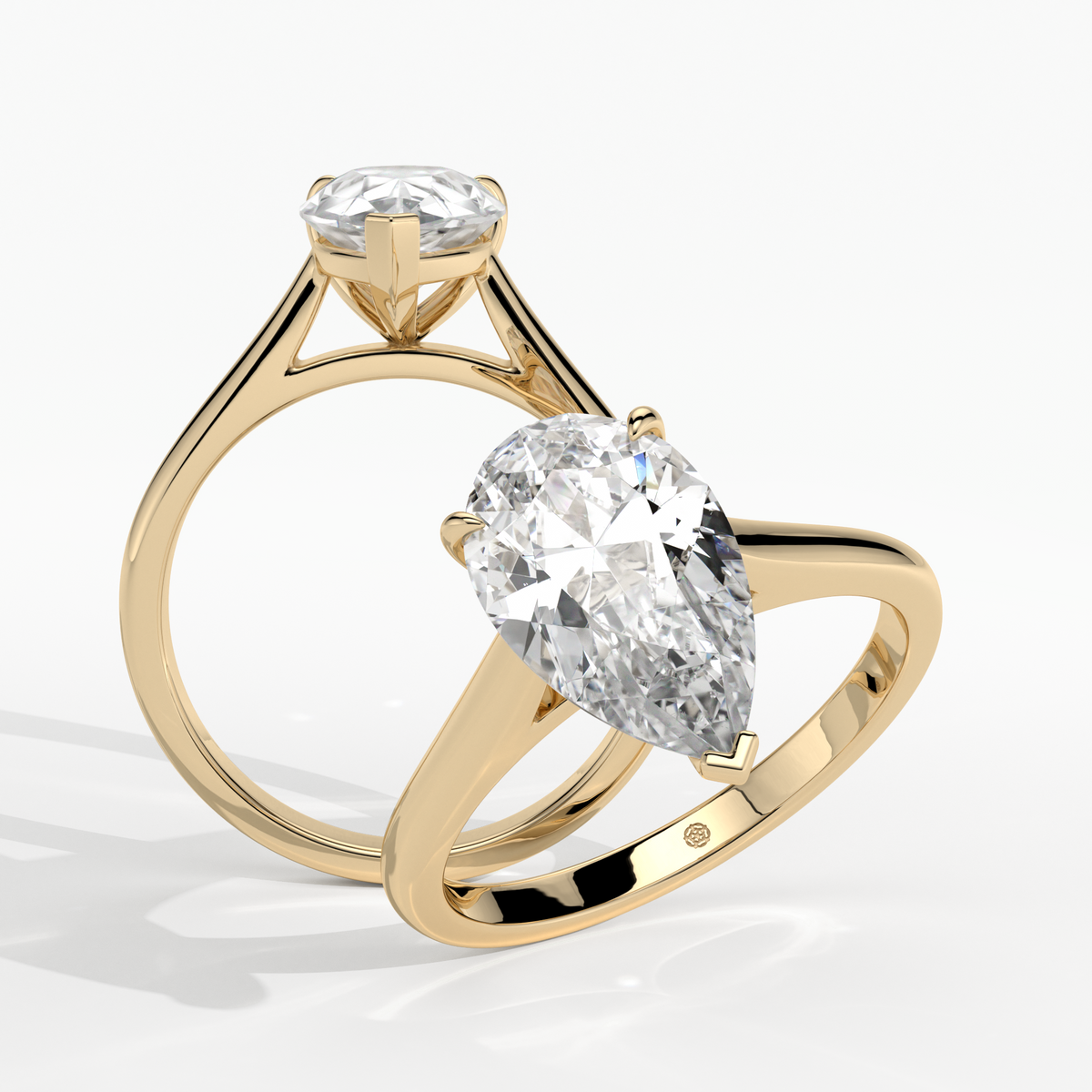 New-Adore Pear 2ct 18YG